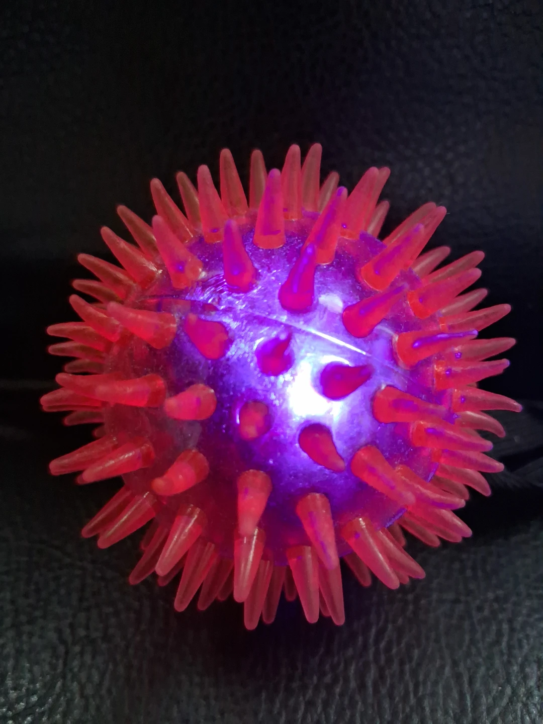 Light-Up Spiky Ball