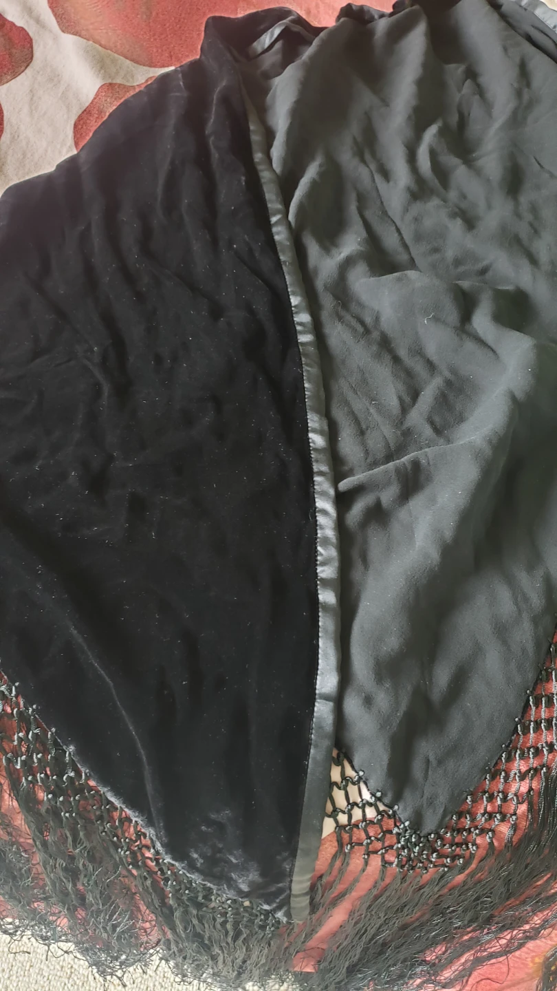 Black Velvet Shawl with Fringe - photo 2