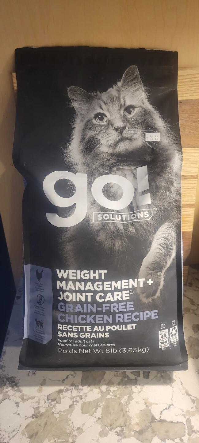 Cat food. GO!Weight Management + Joint Care