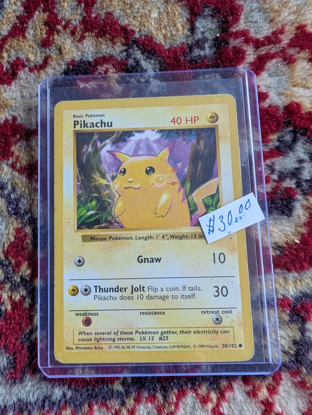 Pokemon Pikachu Base Set Trading Card