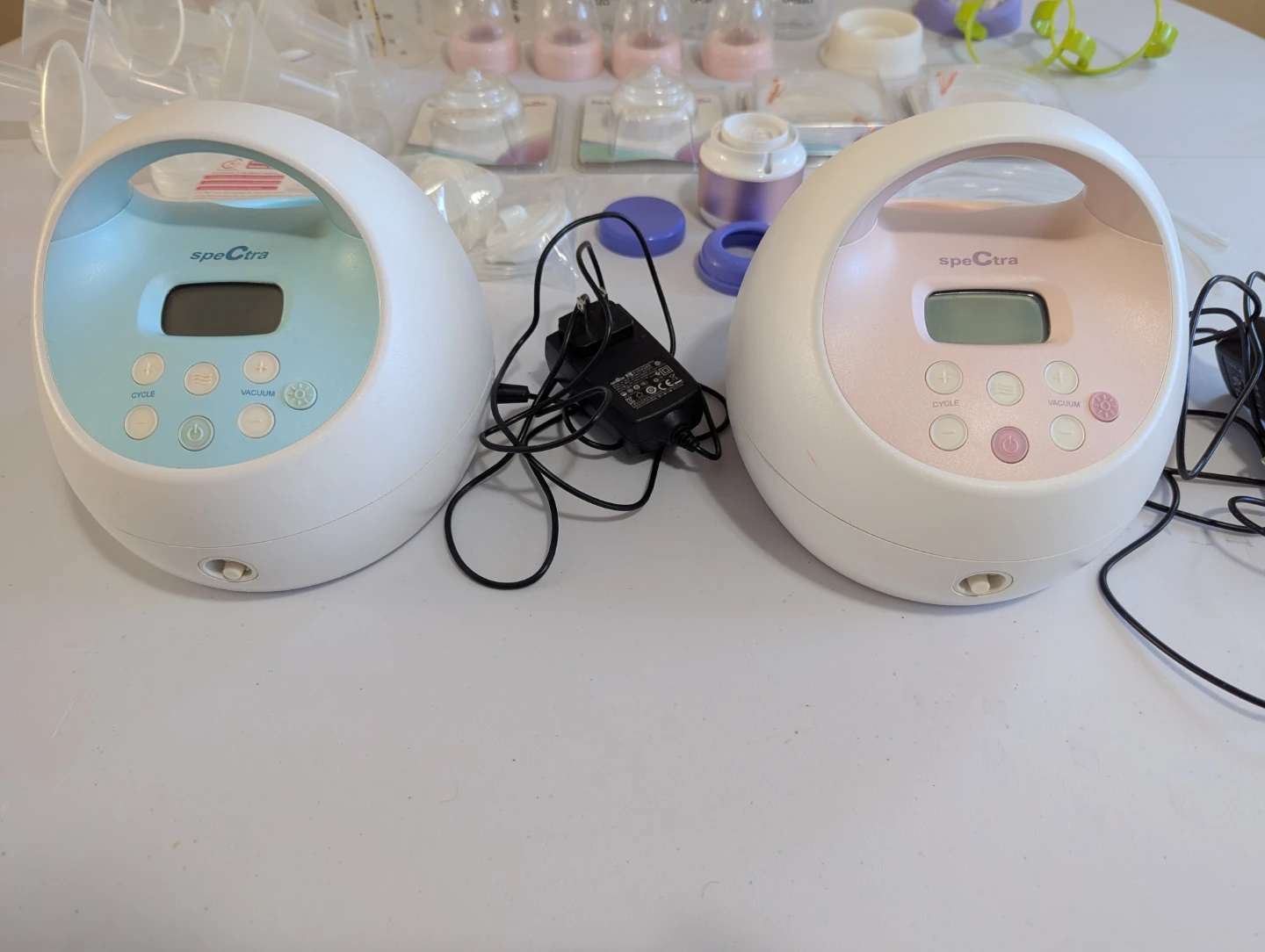 Spectra Double Breast Pump Set with Accessories