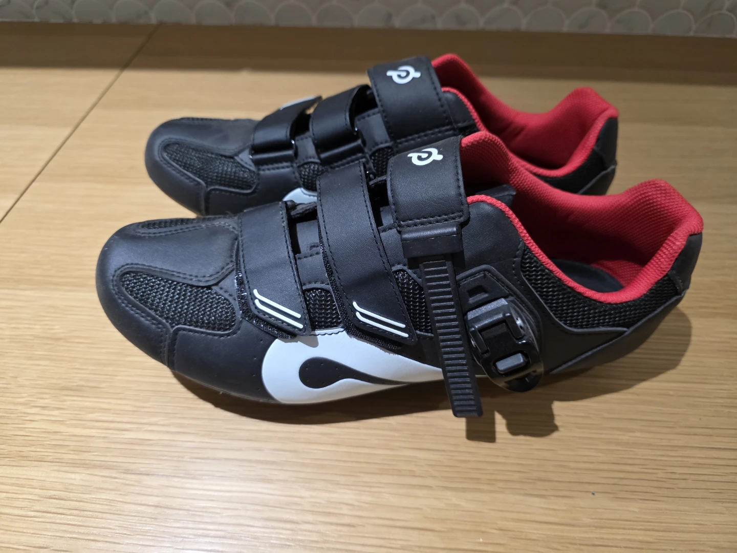 Peloton Cycling Shoes - Black/Red Size 46