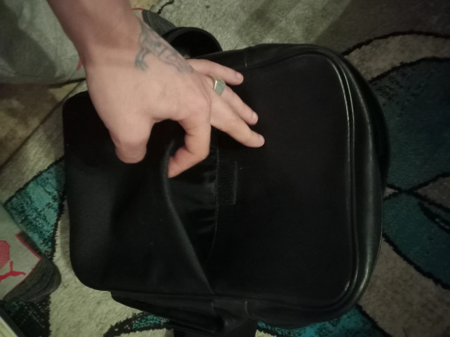 Black Leather Messenger Bag - photo 2