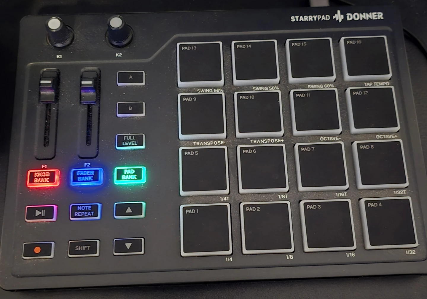 DJ Bundle: Numark Party Mix II + StarryPad MIDI Controller - photo 3
