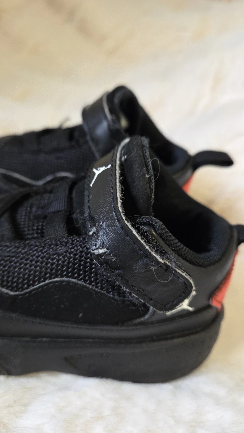 Jordan Crib Booties Black Infant Size 6C - photo 4