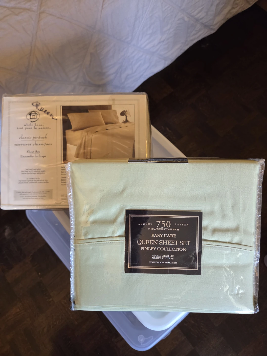 Queen Size Easy Care Sheet Set - Finley Collection