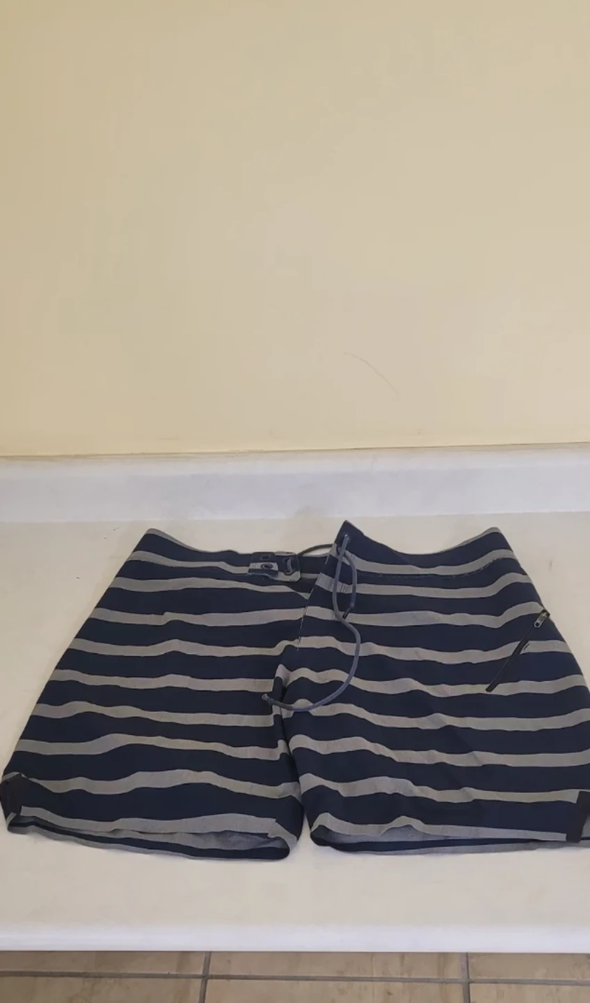 Lululemon Striped Board Shorts - photo 3