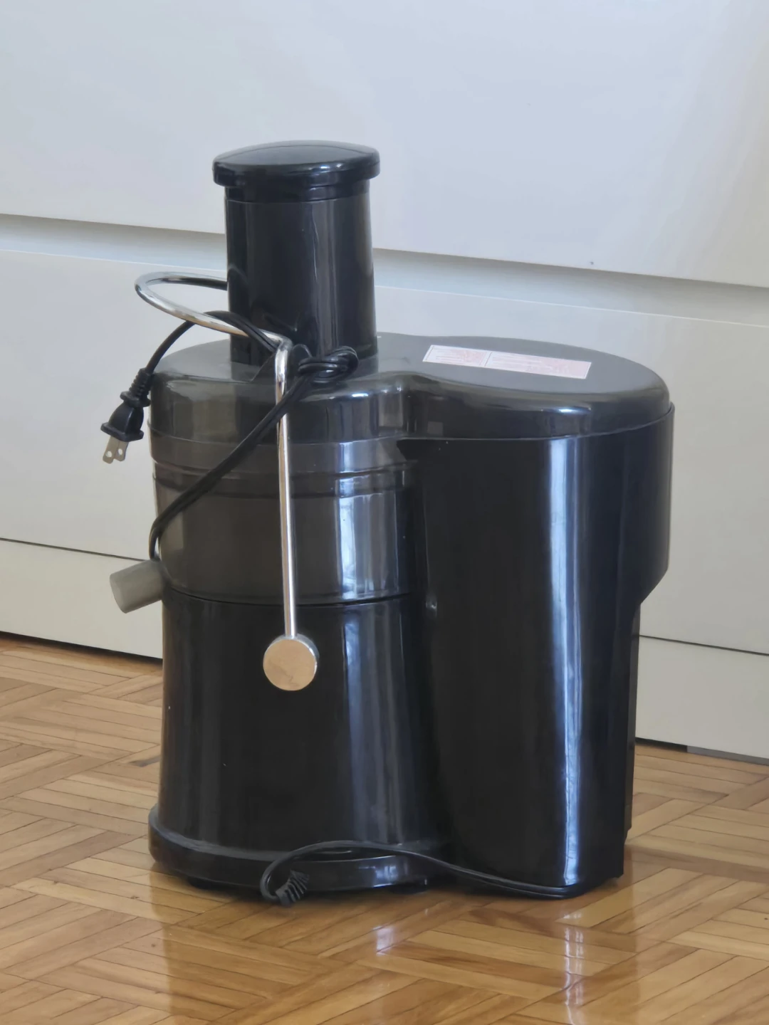 Omega Juicer Model C2100B - photo 2