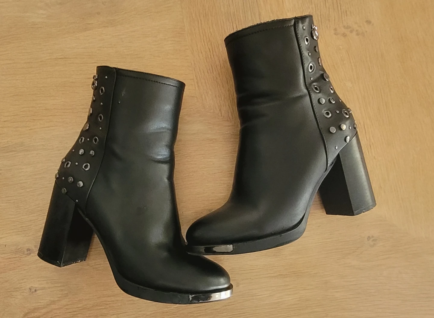 Solo Soprani Black Studded Ankle Boots - photo 2