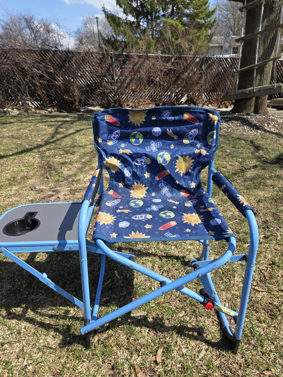 Kid's Camp Chair with Side Table