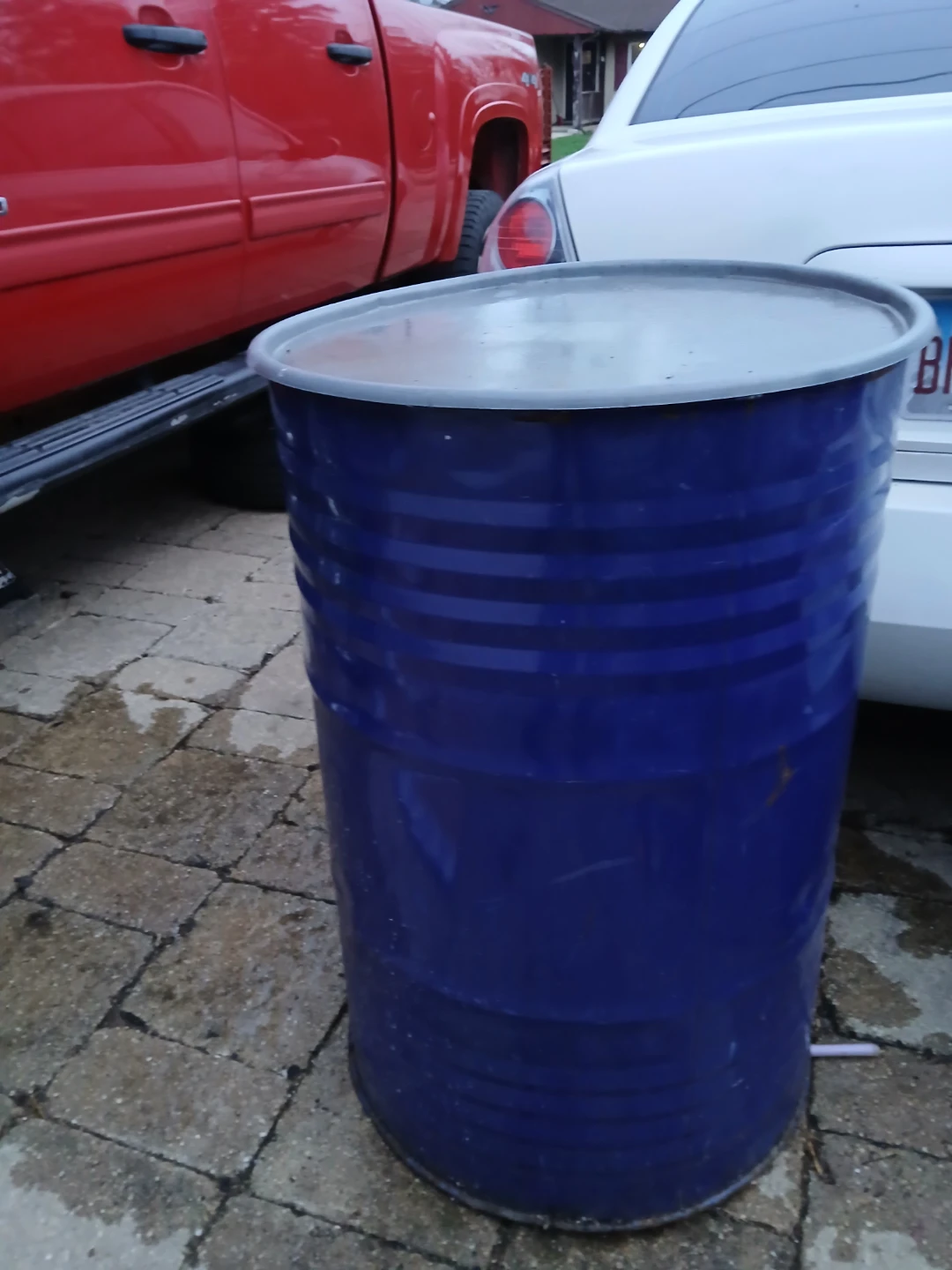 Blue Metal Barrel with Lid