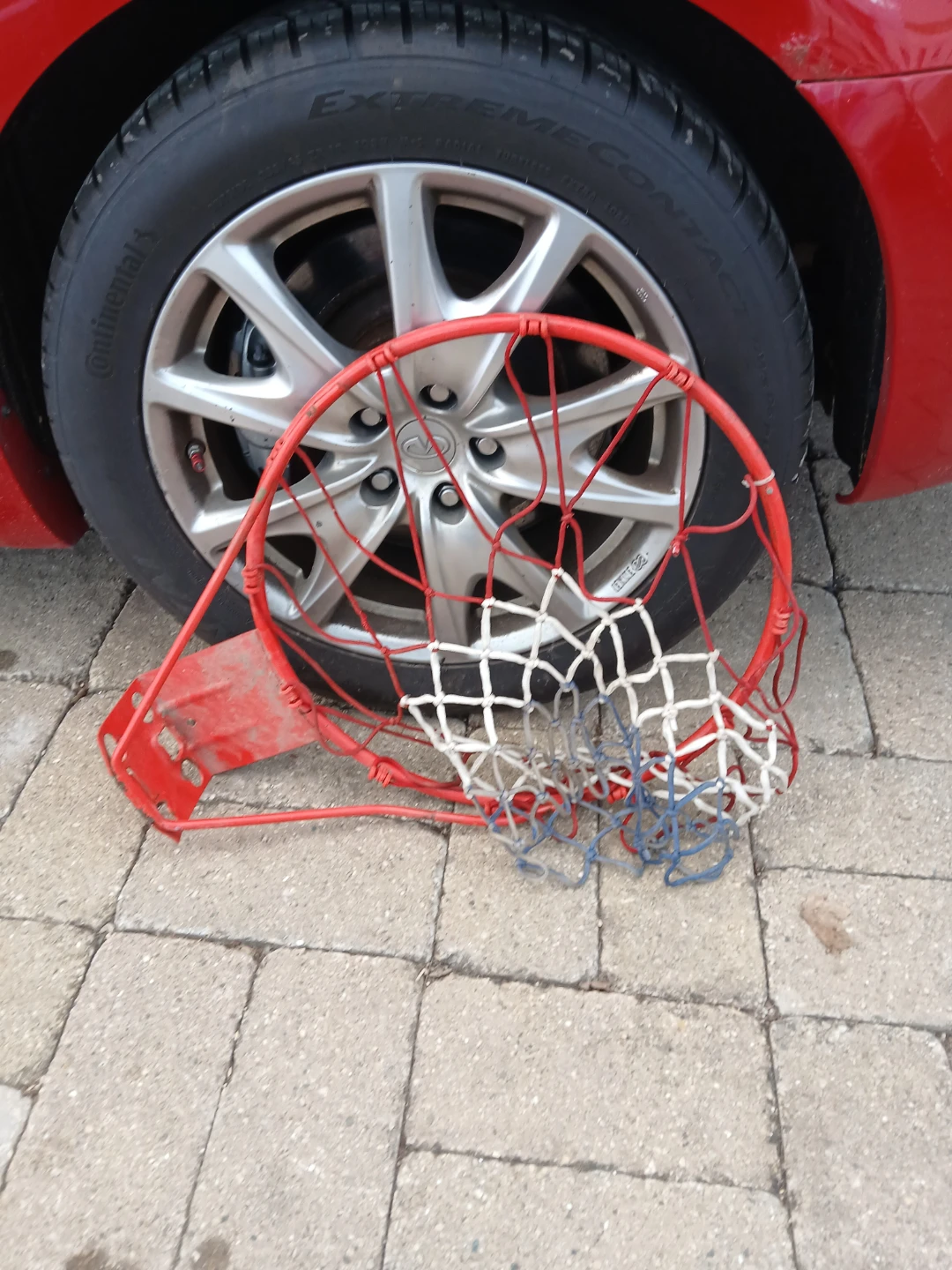 Red Metal Basketball Hoop with Net - photo 2
