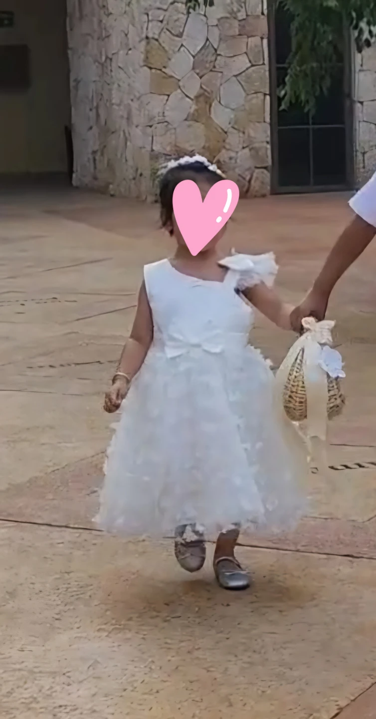 White Toddler Dress with Butterfly Appliqués - Size 120 fits 3T - photo 4