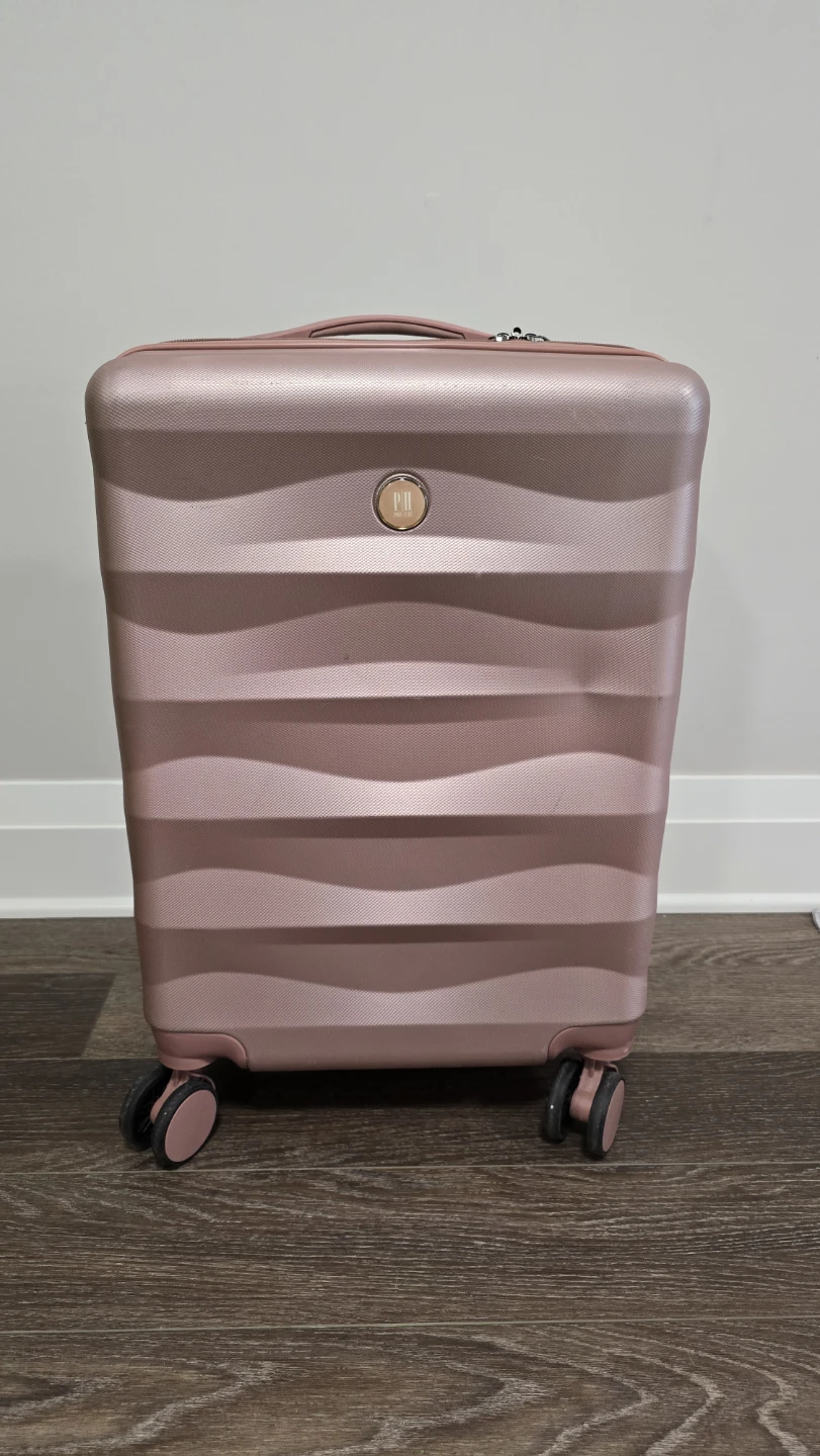 Rose Gold Carry-On Spinner Suitcase – Great Condition