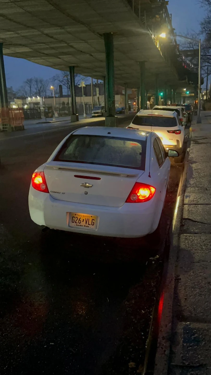 White Chevrolet Cobalt Sedan - photo 3