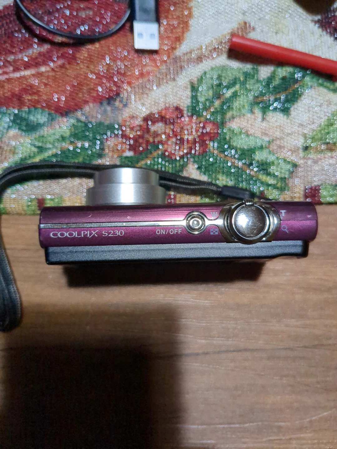 Nikon Coolpix S230 Digital Camera - Purple - photo 2