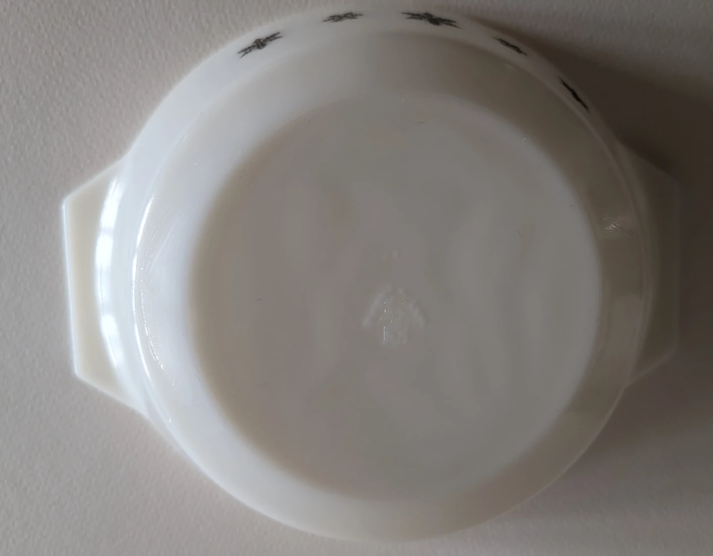 Vintage Pyrex Black Snowflake Casserole - photo 3