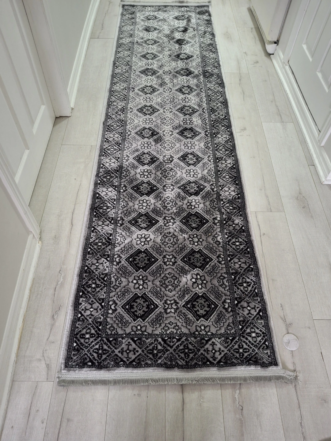 Mir Carpets Runner Rug - Grey/Black - 2.8'x10'