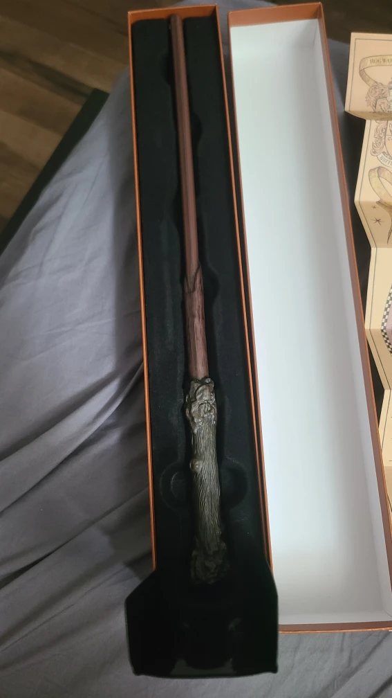 Harry Potter Wand in Original Box from universal studio