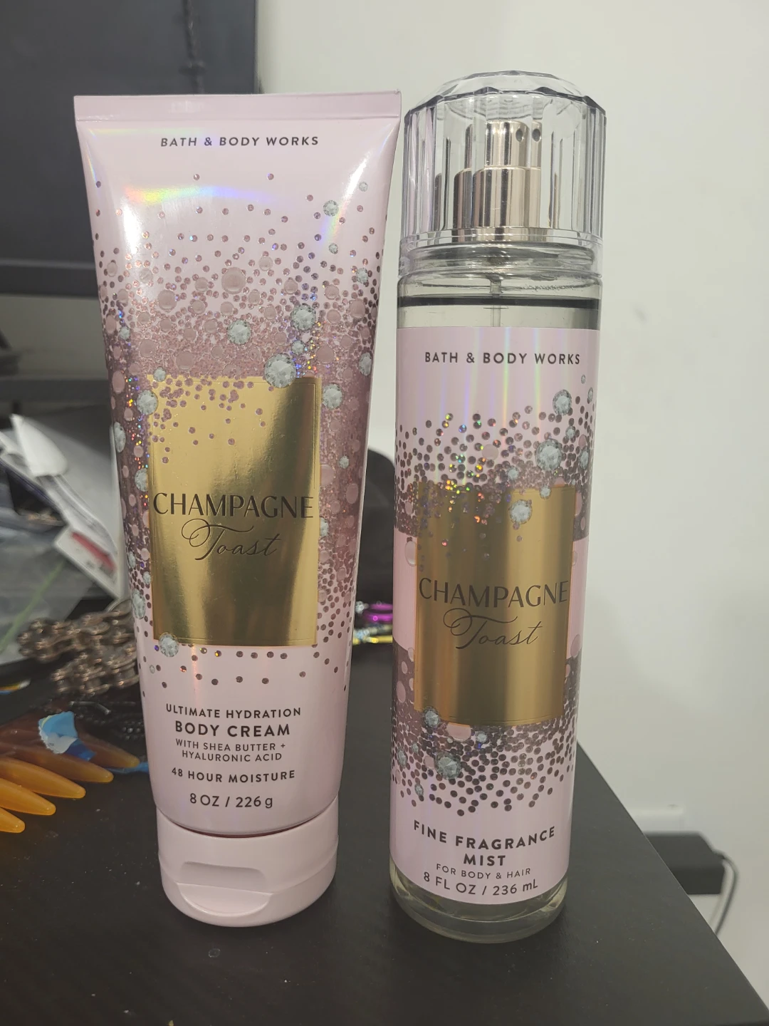 Bath & Body Works Champagne Toast  Fine Fragrance Mist Set