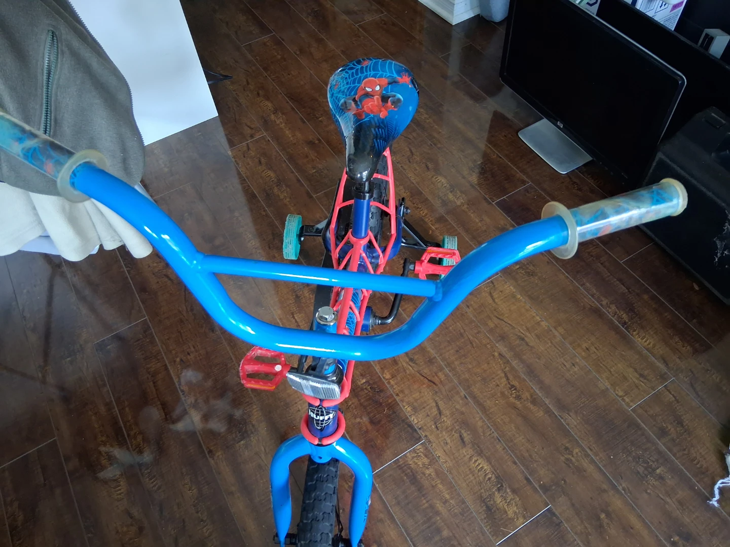 Kids Spider-Man Bicycle 16" tune up ready to ride - photo 3