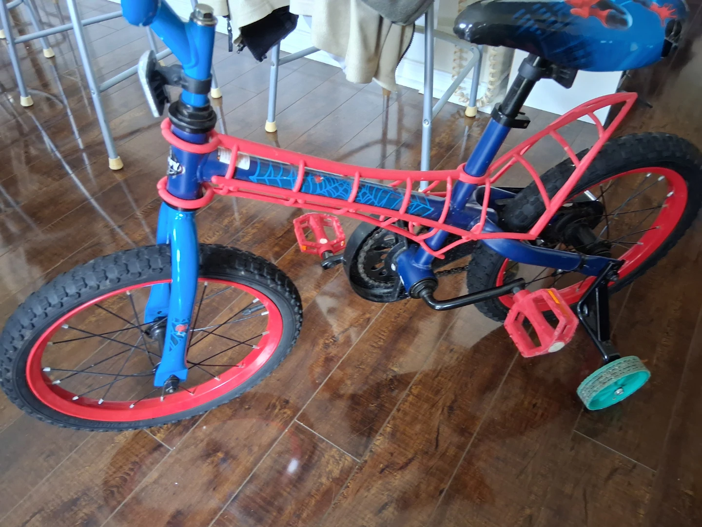 Kids Spider-Man Bicycle 16" tune up ready to ride - photo 4