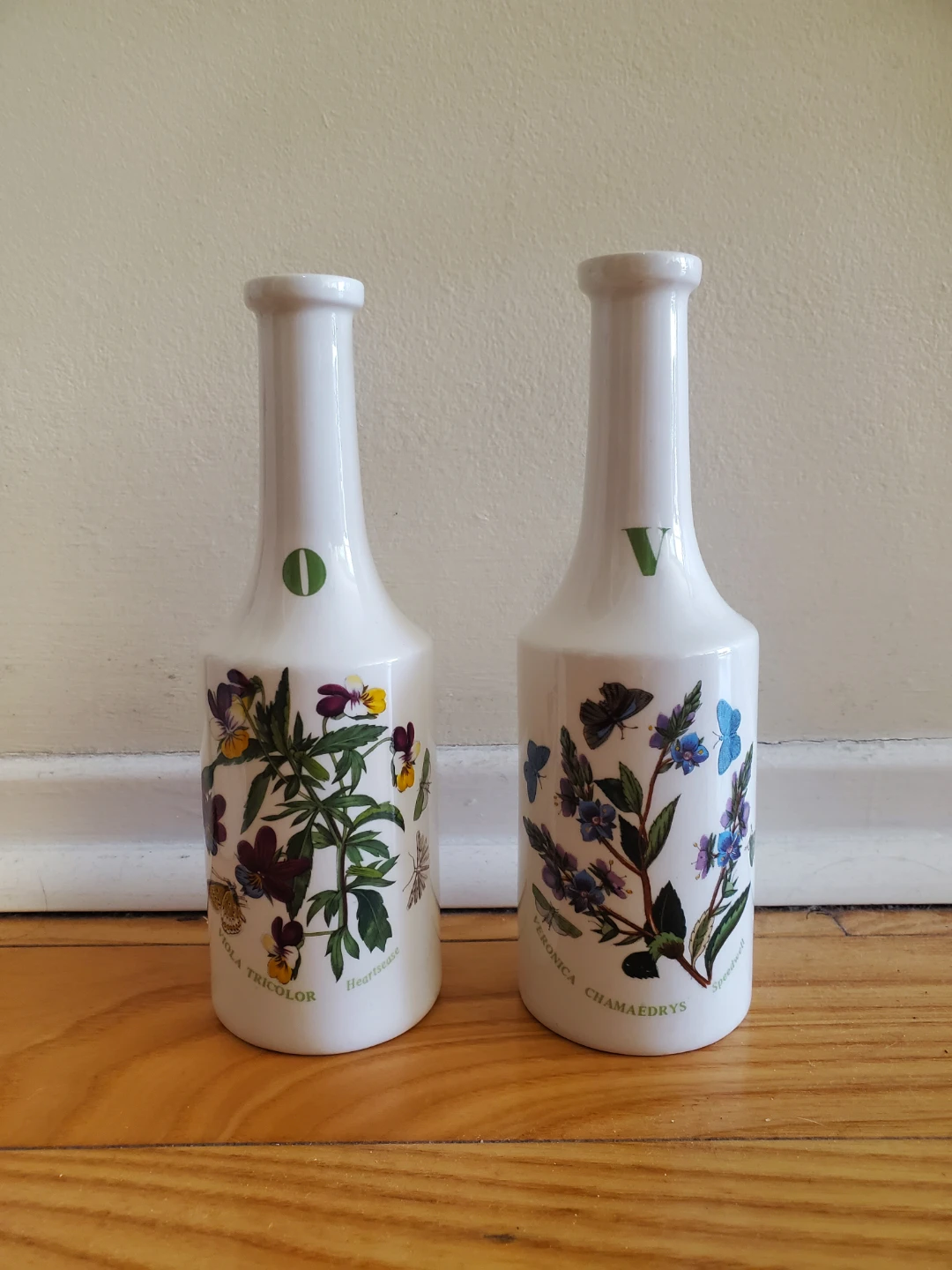 Portmeirion Botanic Garden oil and vinegar bottles