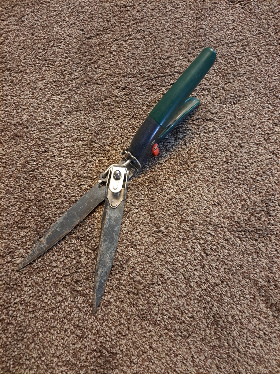 Grass Shears