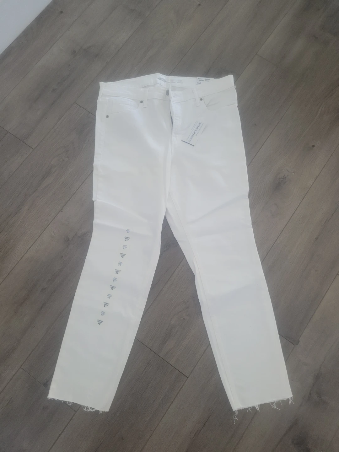 Old Navy Power Straight High Rise White Jeans Size 14