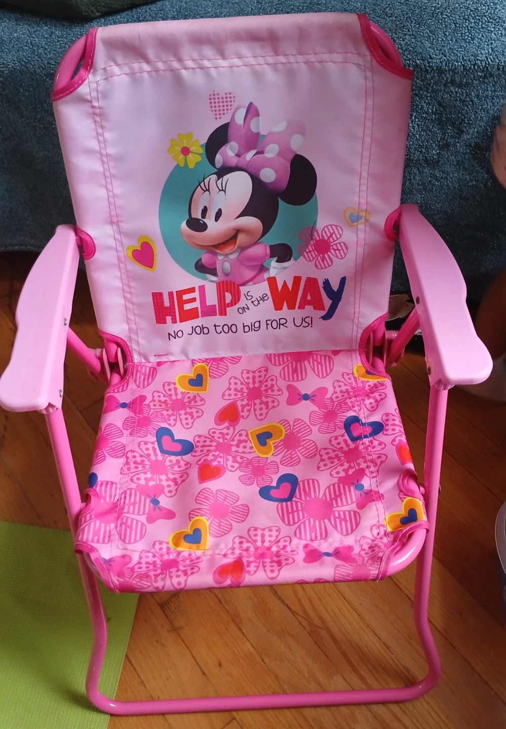 Minnie Mouse Pink Folding Chair
