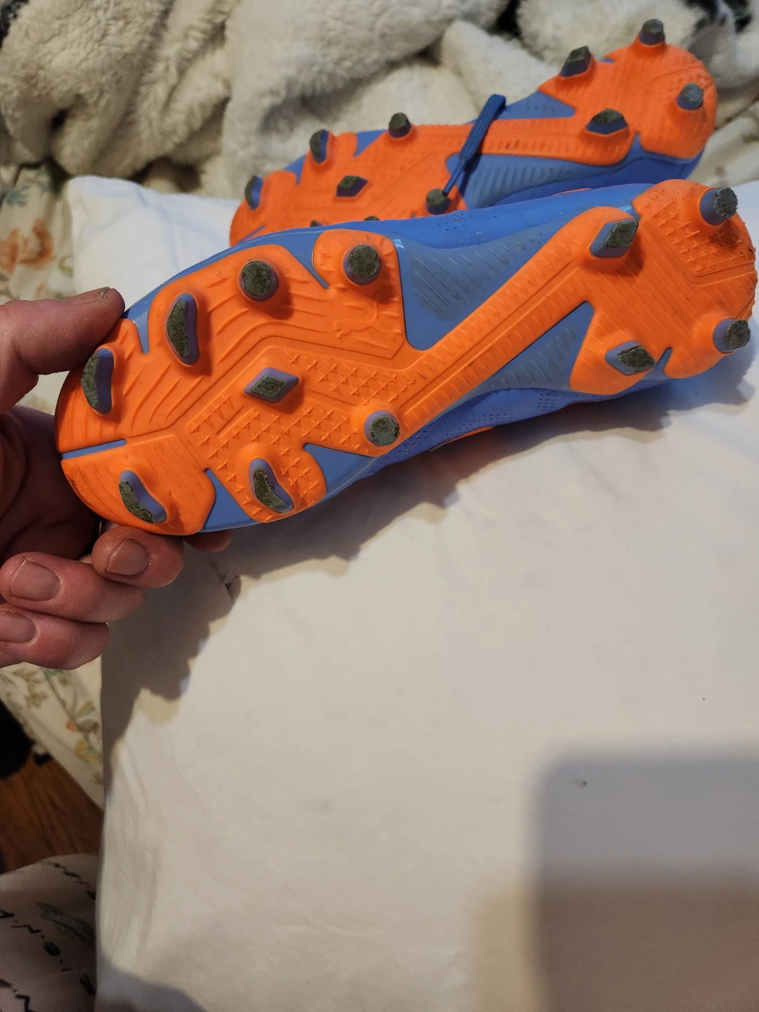 Junior puma cleats