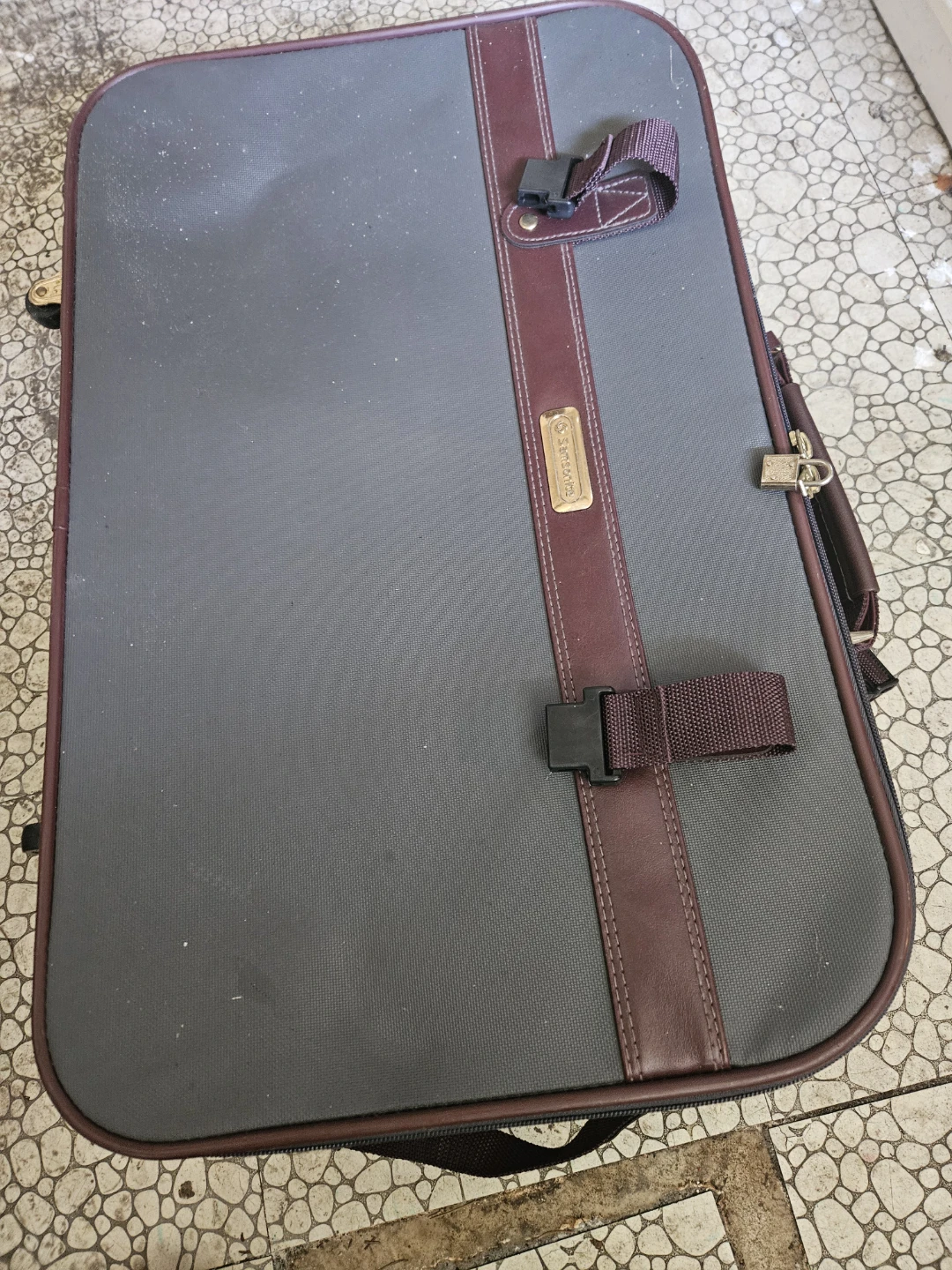 Vintage Samsonite Suitcase - photo 2