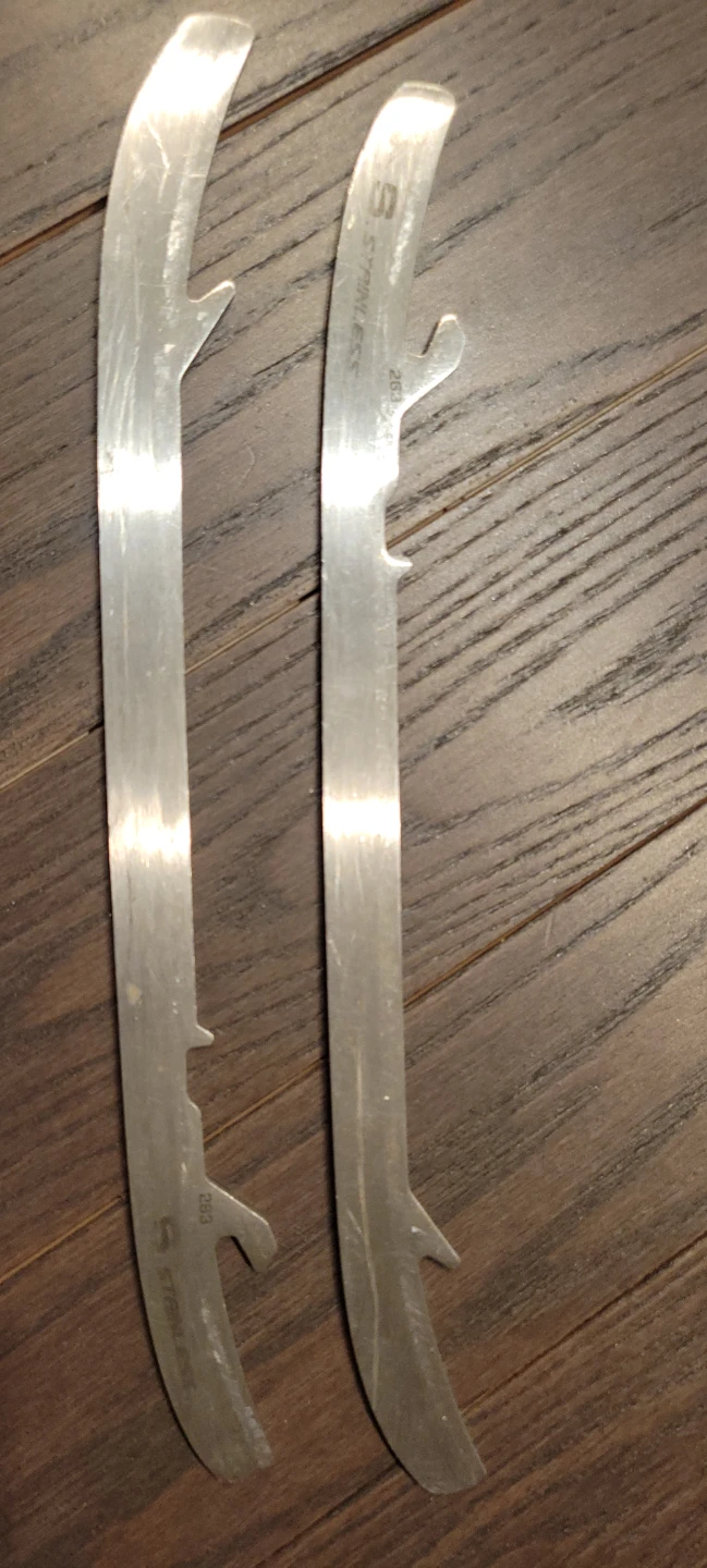 Pair of Bauer Stainless Steel Skate Blades Size 263