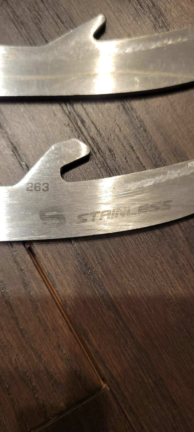 Pair of Bauer Stainless Steel Skate Blades Size 263 - photo 2