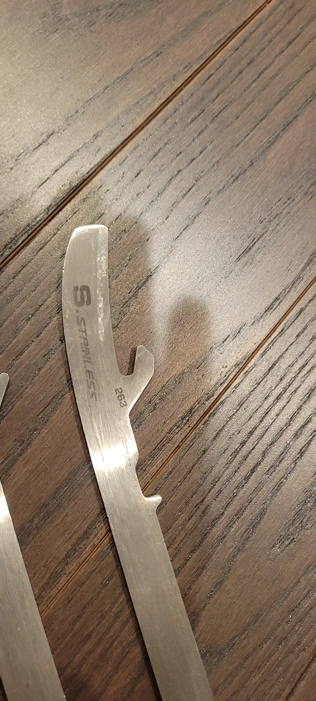 Pair of Bauer Stainless Steel Skate Blades Size 263 - photo 3
