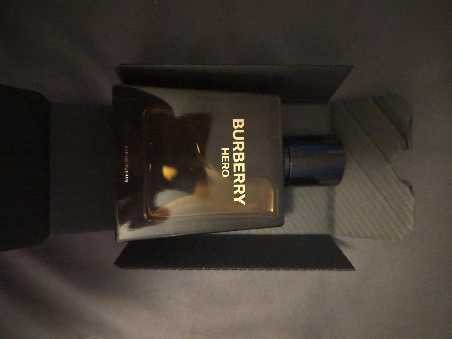 Burberry Hero Eau de Parfum Natural Spray 100ml - photo 3