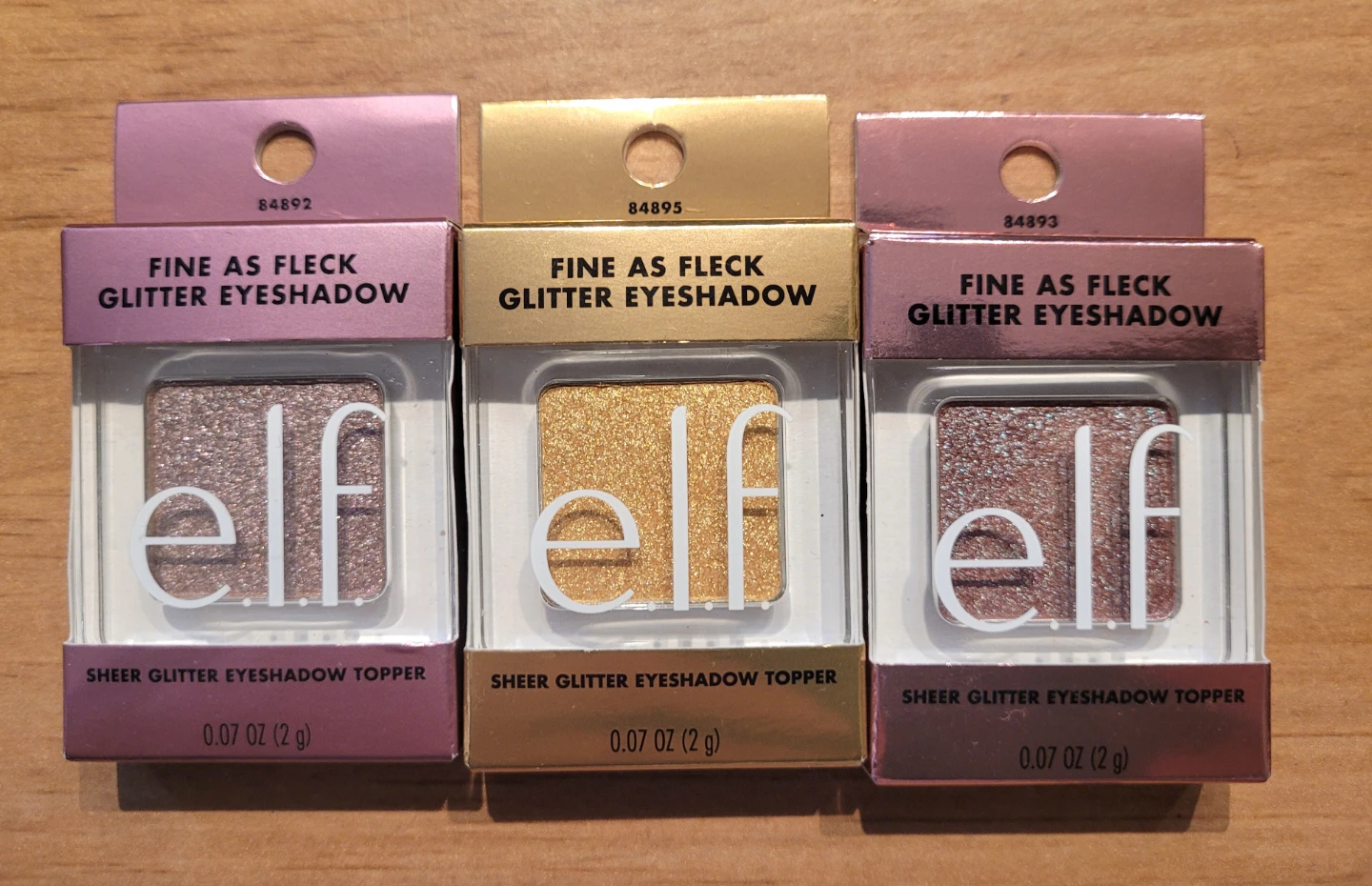 e.l.f. Fine As Fleck Glitter Eyeshadow Topper