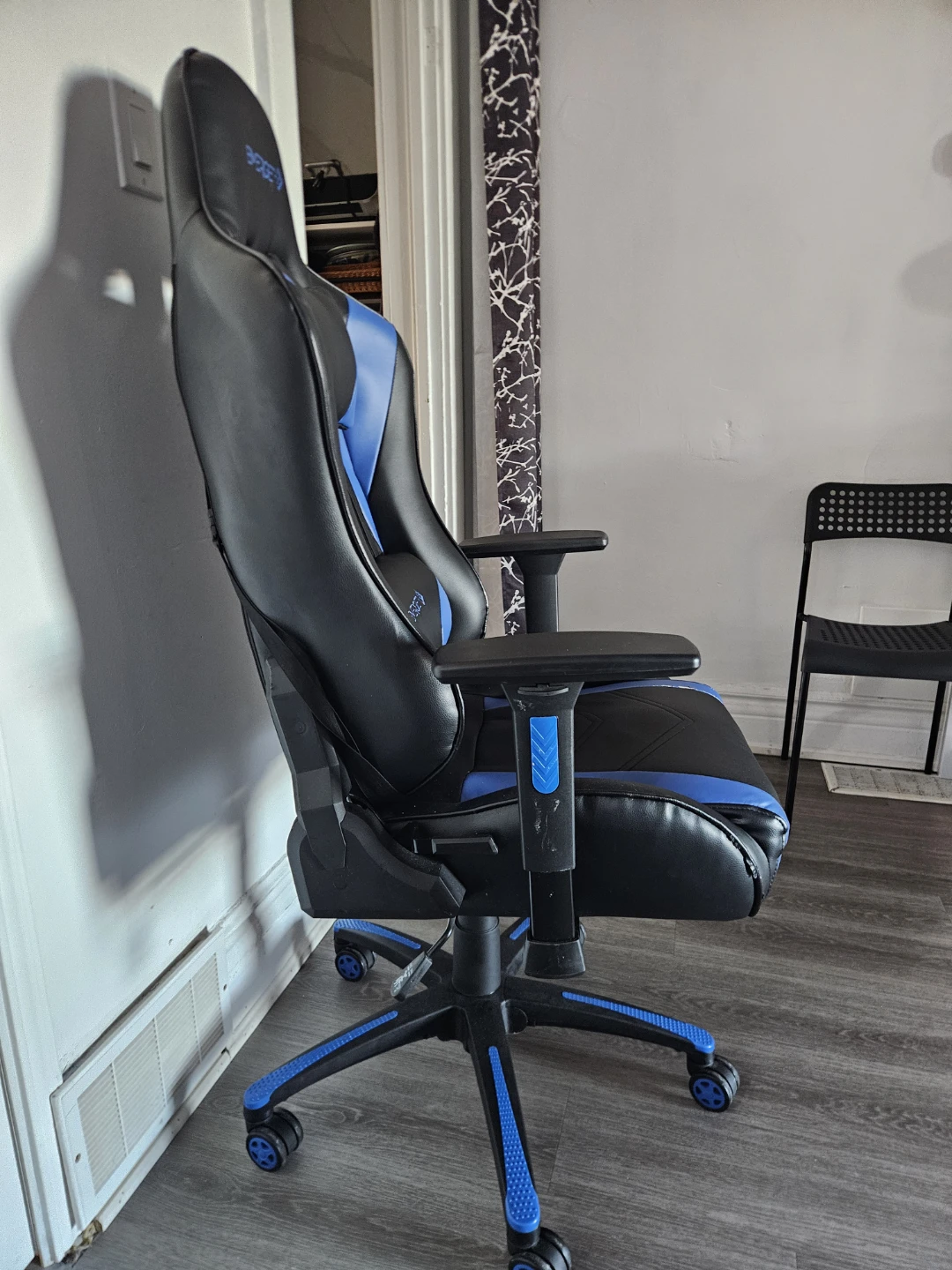 Emerge Gaming Chair - Black and Blue used