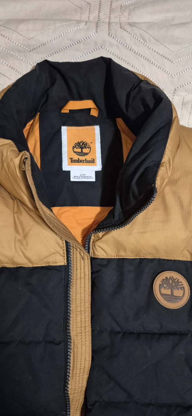 Timberland Puffer Vest - Tan and Black - L - photo 4