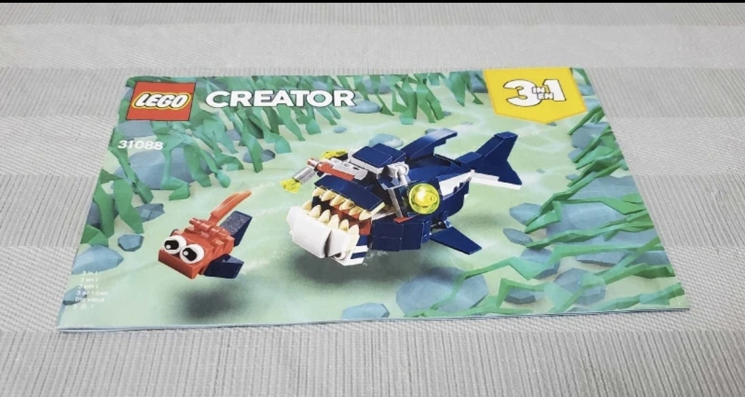 lego creator 3 in 1 set# 30188 Book only