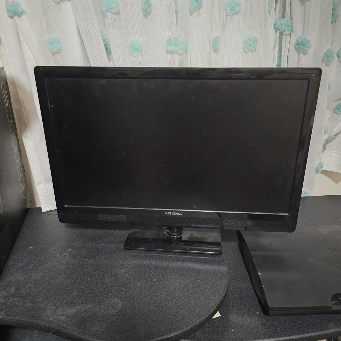 Insignia TV