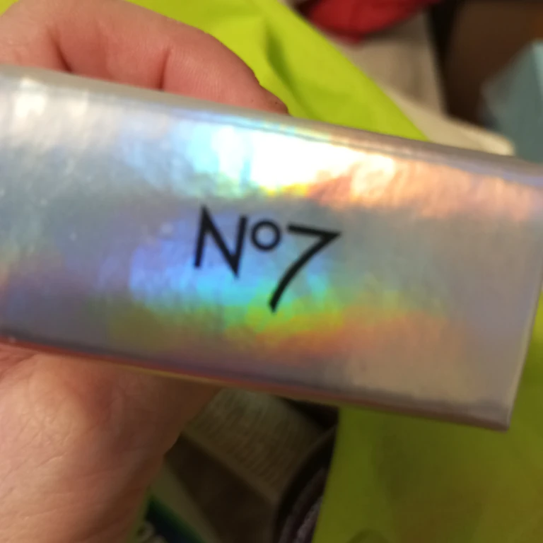 No. 7 Laboratories Dark Circle Corrector - photo 3
