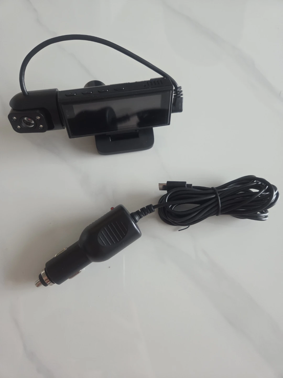 Black Car Dash Cam with Charger