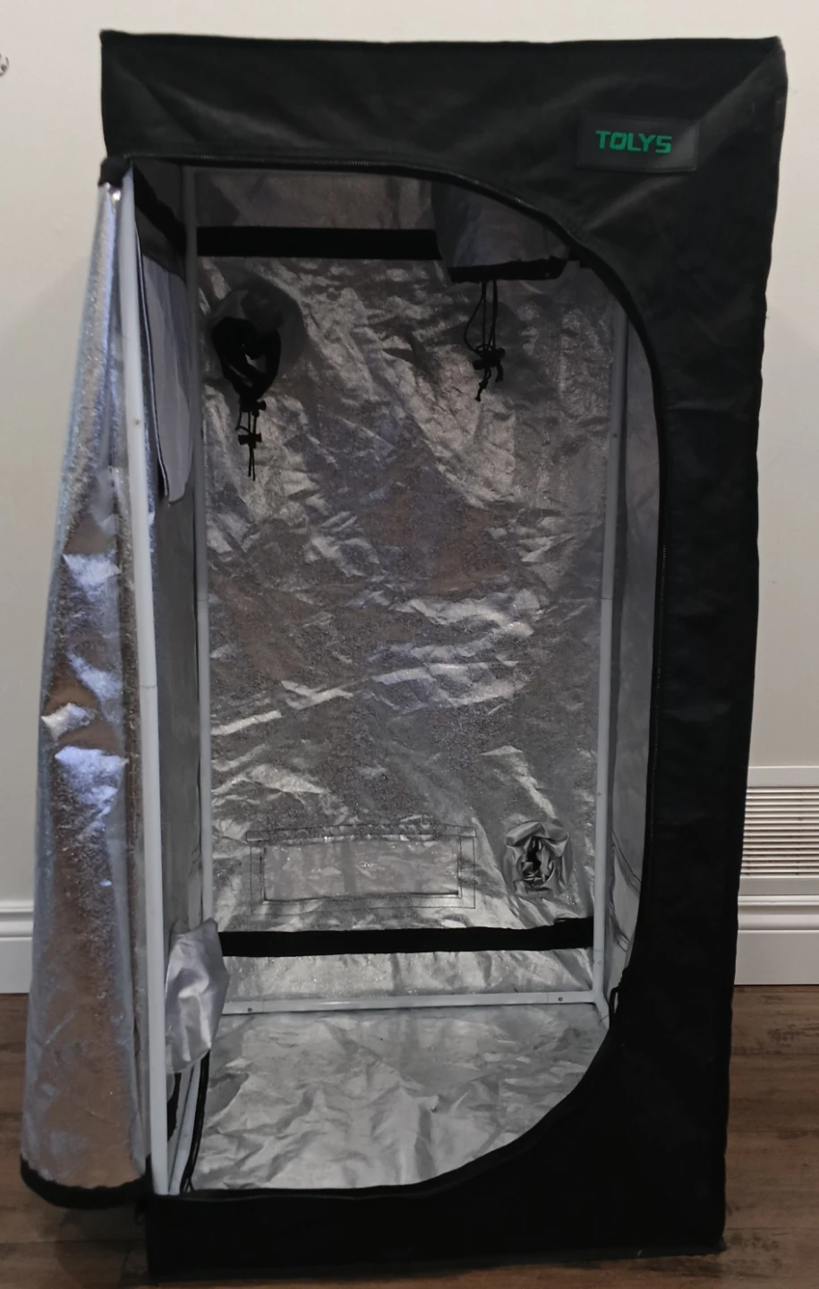 Tolys Grow Tent 24x24x47 - photo 2