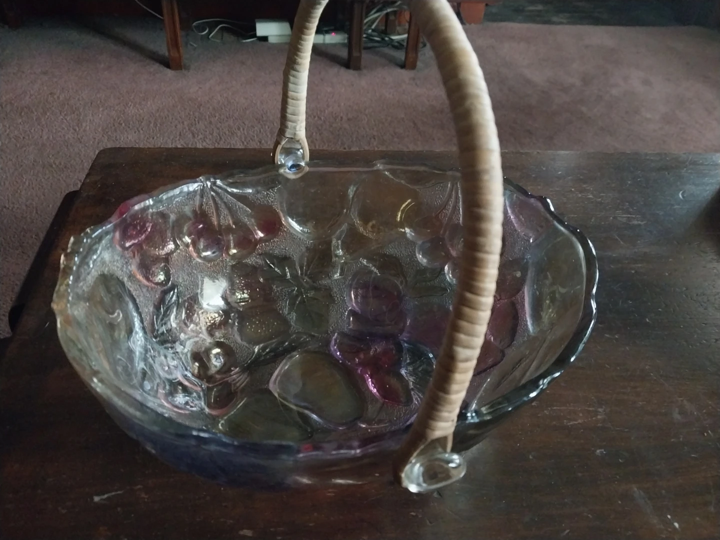 Decorative Glass Fruit Bowl with Handle