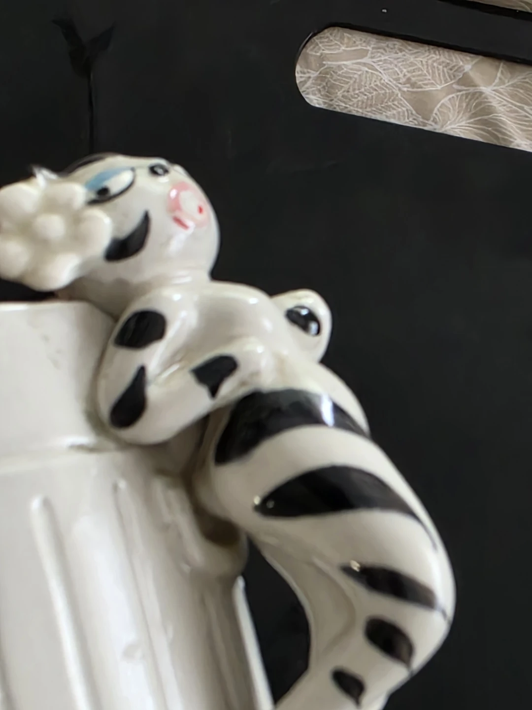 Takahashi Hand Painted Ceramic Mug with Cat Handle - photo 4