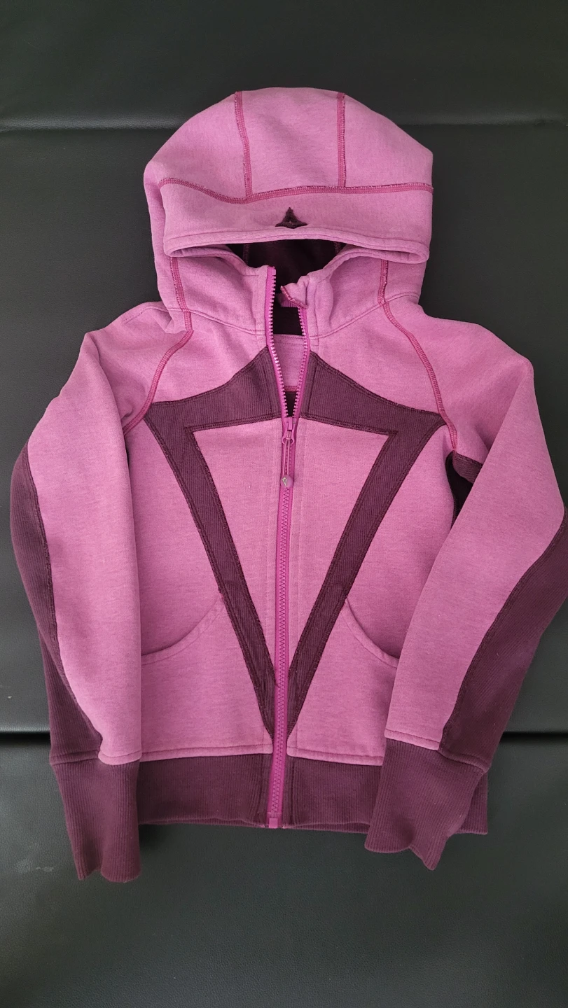 Iviva Athletica by Lululemon Girl's Hoddie Size 8