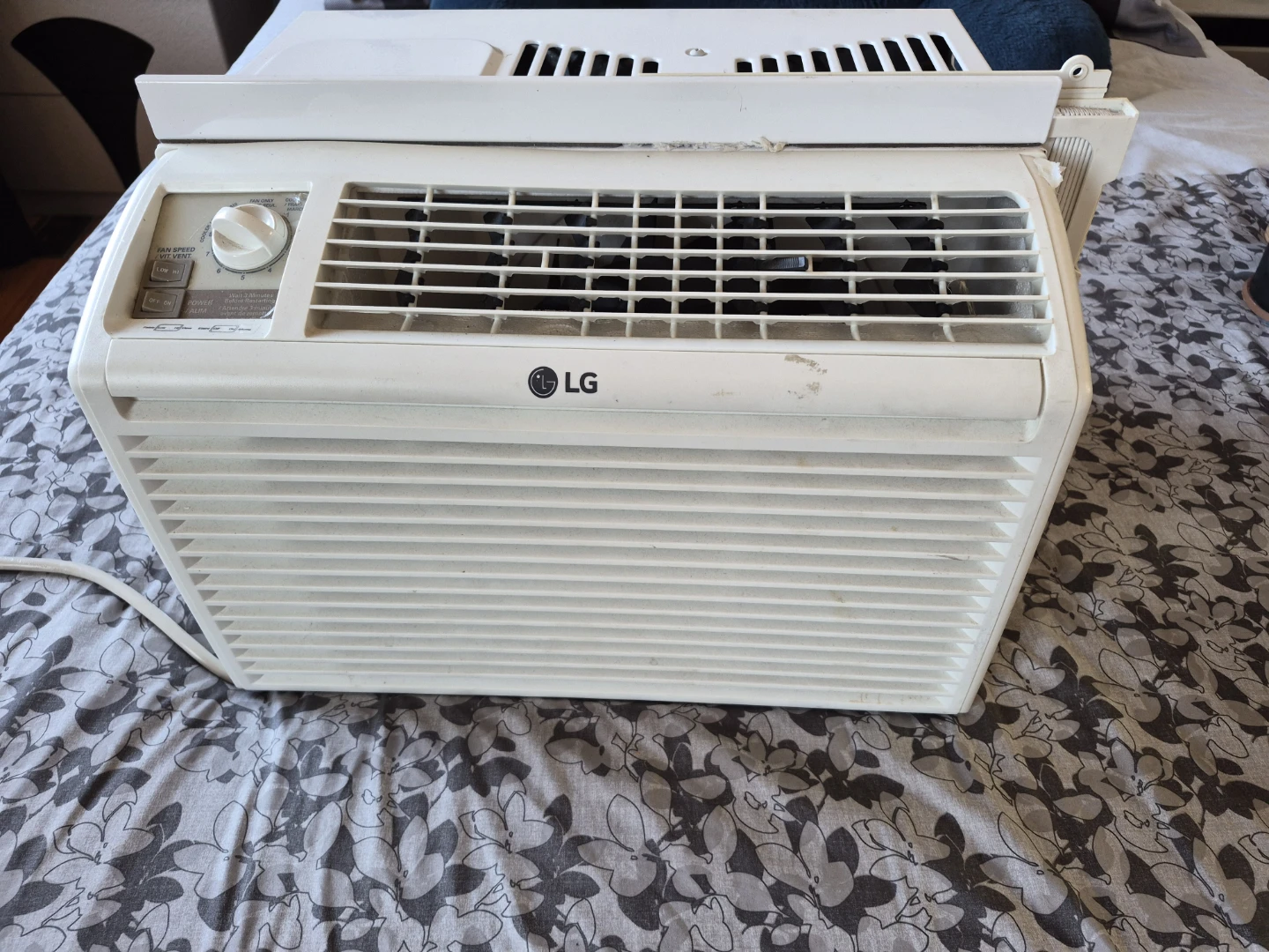 LG Window Air Conditioner