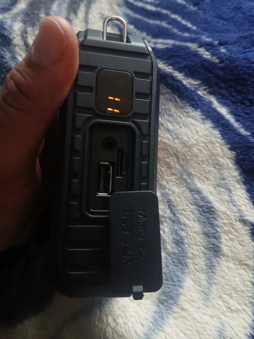 SHIDU SD-M300 Portable Bluetooth Speaker - photo 4