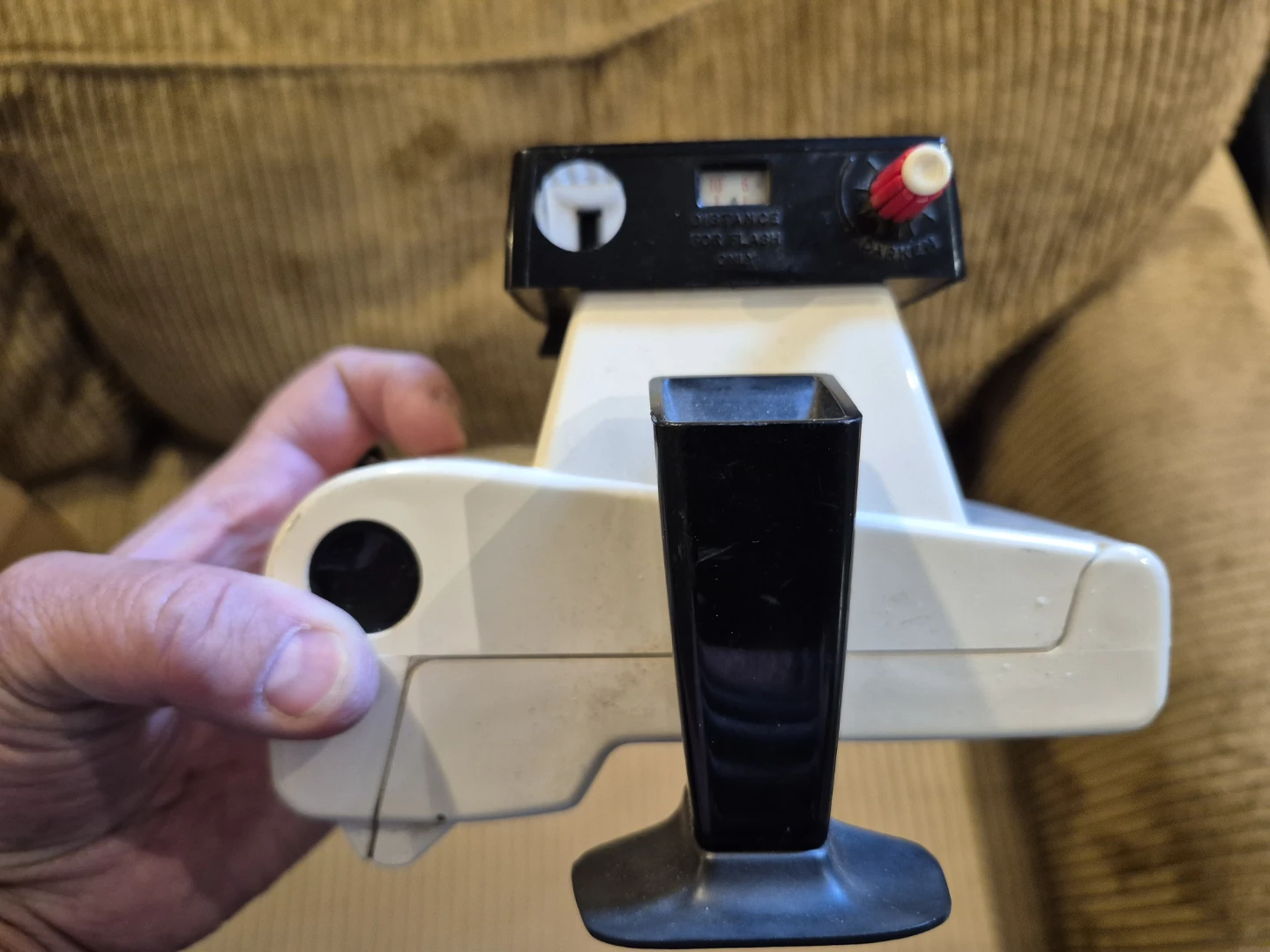 Polaroid Swinger Model 90 Land Camera - photo 3